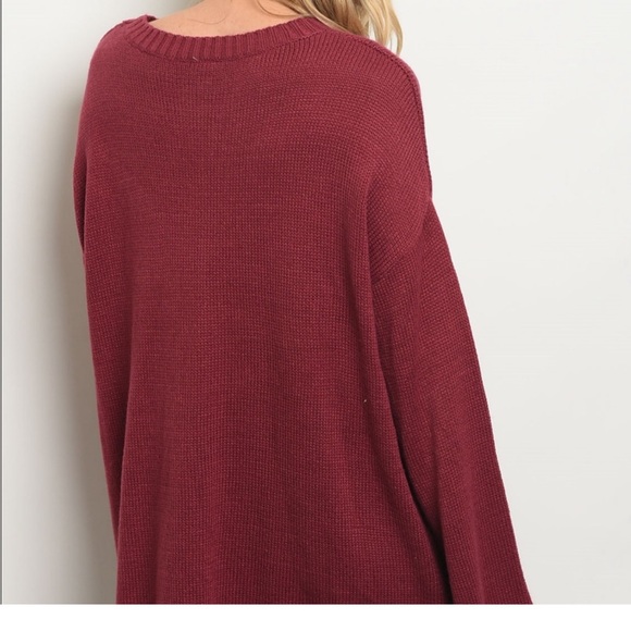 NWT Oversized Rose Print Sweater in Burgundy & Grey - Picture 2 of 6